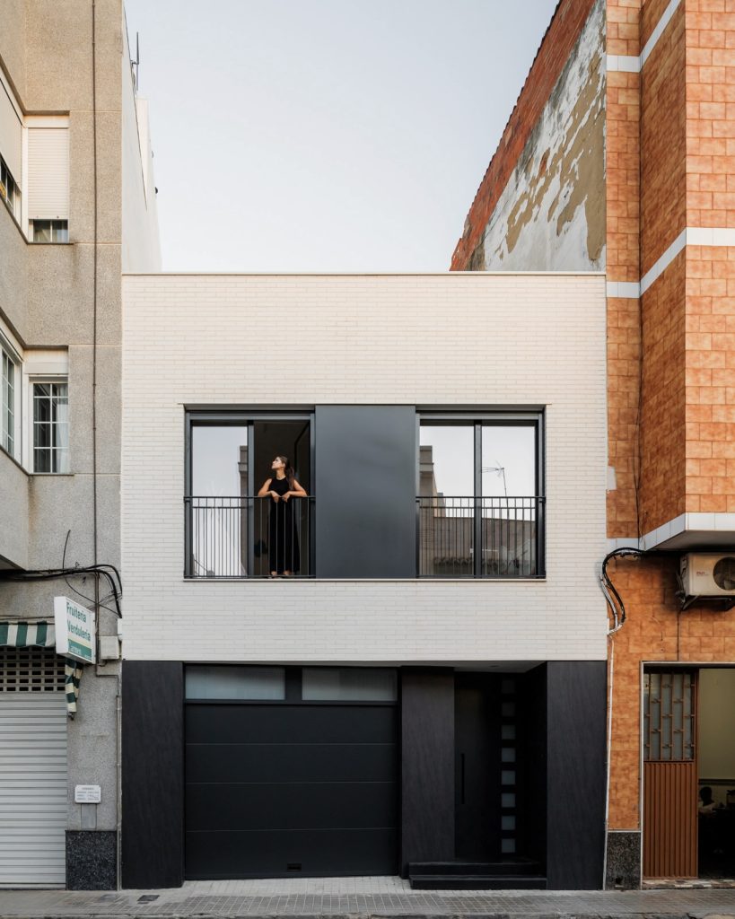 HB Estudi d'Arquitectura | Vivienda entre medianeras | Casa Herrero | L'Alcúdia | Arquitectos Valencia | Casa entre medianeras